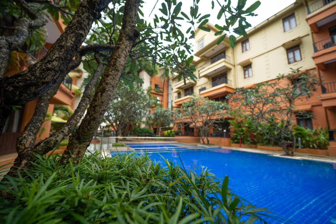 Neelam'S The Grand Hotel Goa Calangute Exterior photo