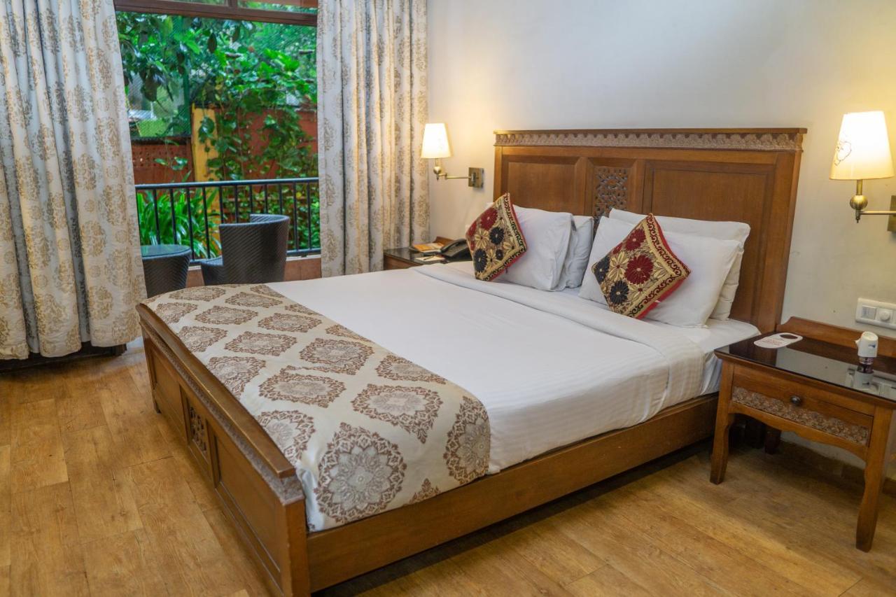 Neelam'S The Grand Hotel Goa Calangute Exterior photo