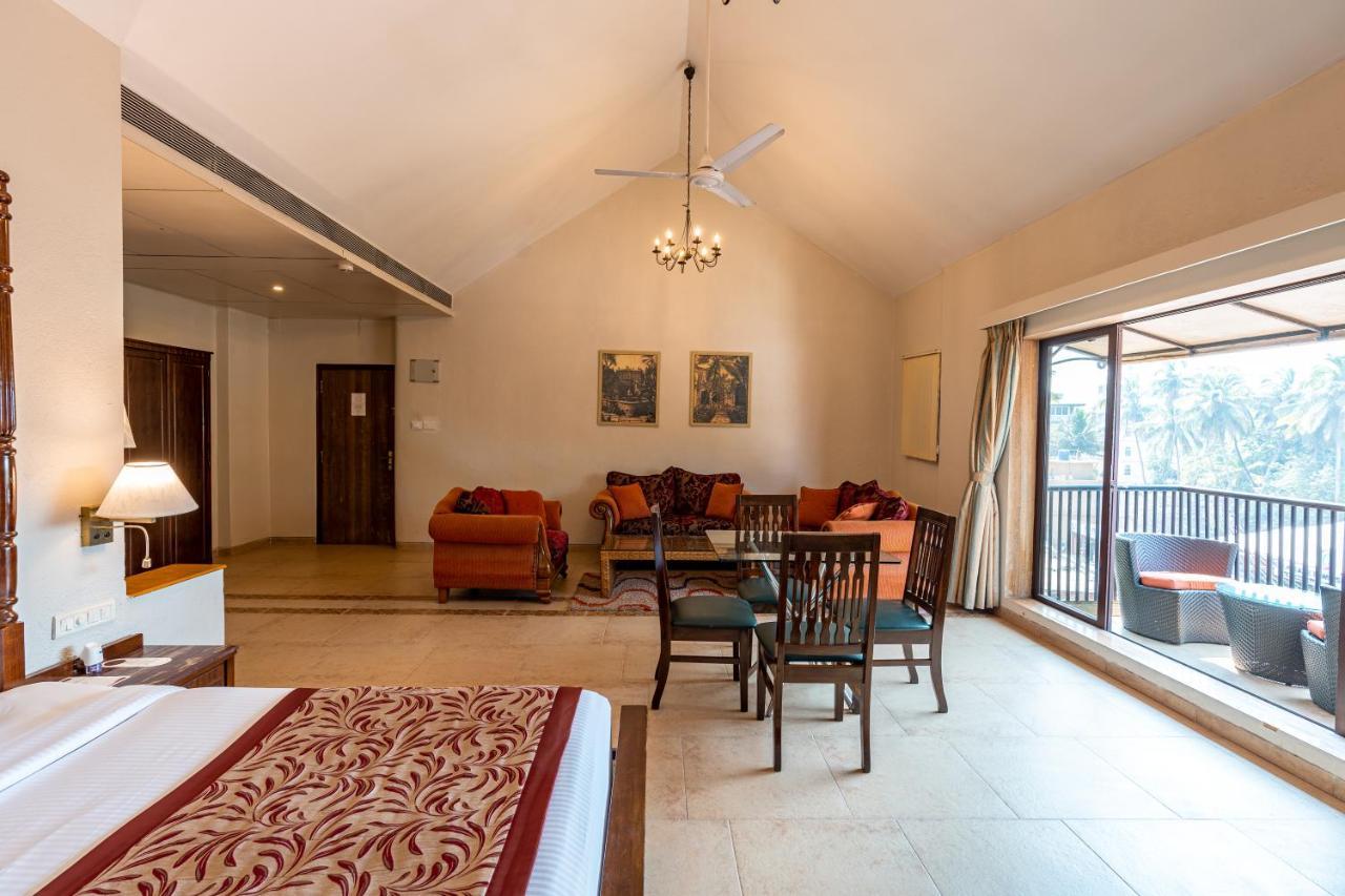 Neelam'S The Grand Hotel Goa Calangute Exterior photo